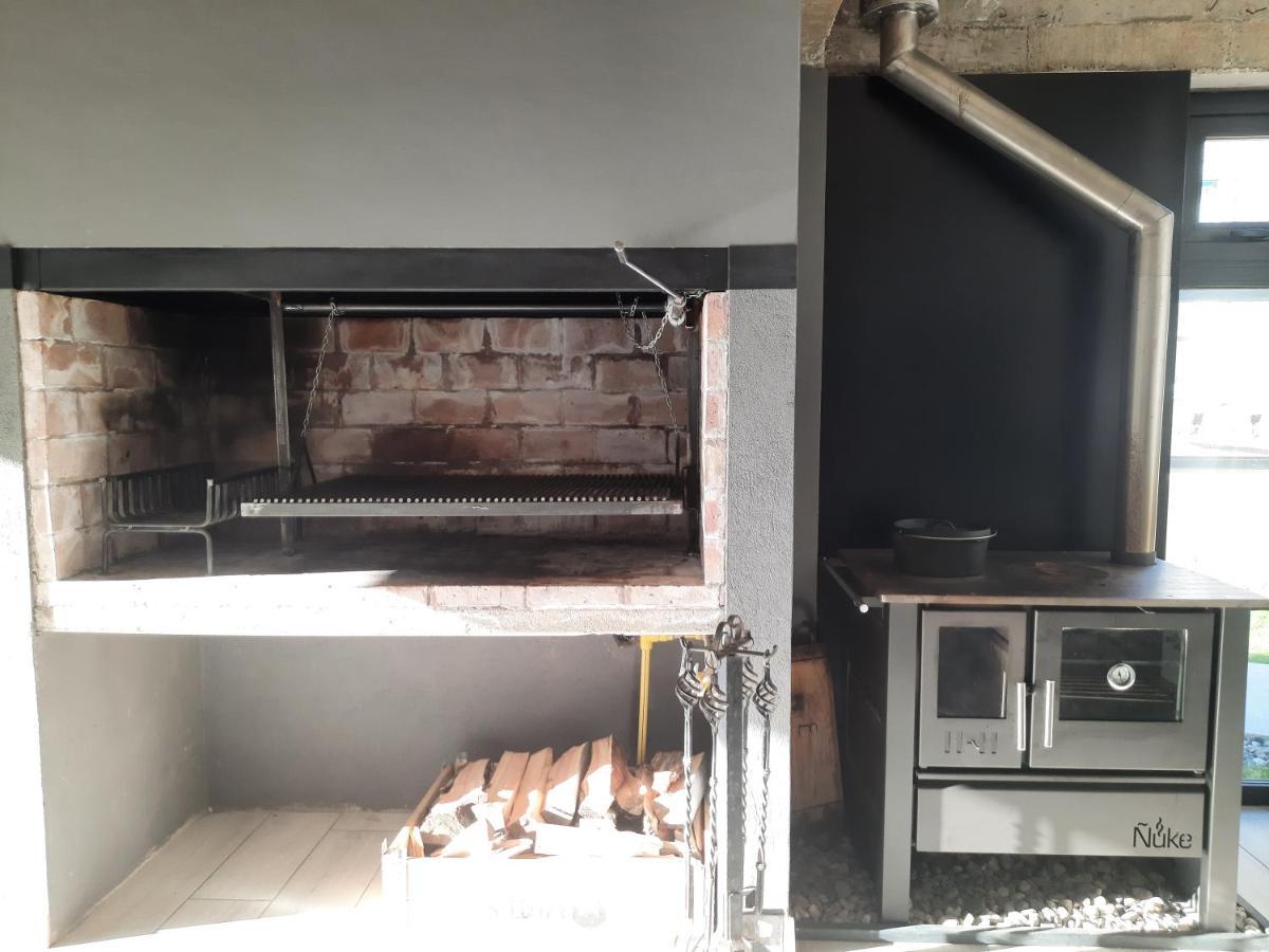 Casa De Invitados Con Parrilla Y Horno A Lena Ουσουάια Εξωτερικό φωτογραφία